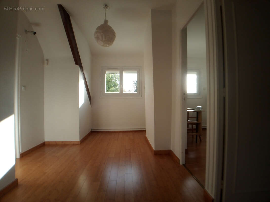 Maison à ANGERVILLE-LA-CAMPAGNE