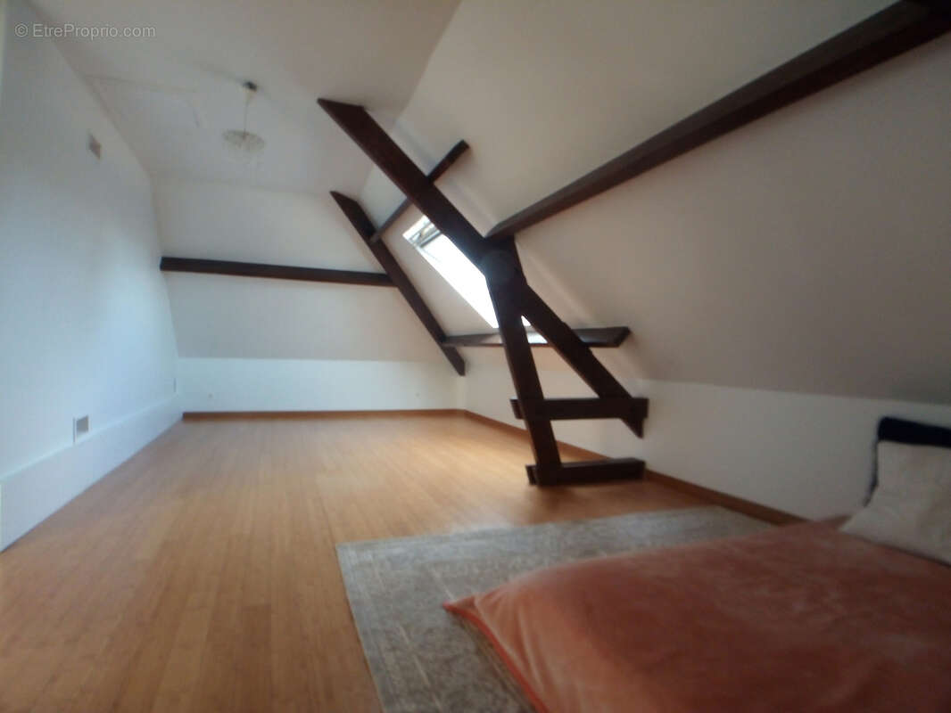 Maison à ANGERVILLE-LA-CAMPAGNE