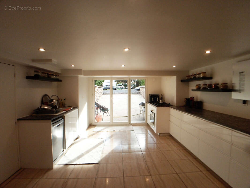 Maison à ANGERVILLE-LA-CAMPAGNE