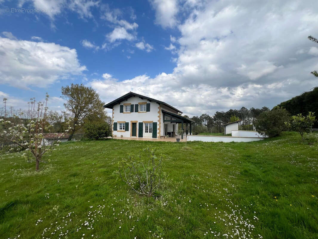 Maison à VILLEFRANQUE