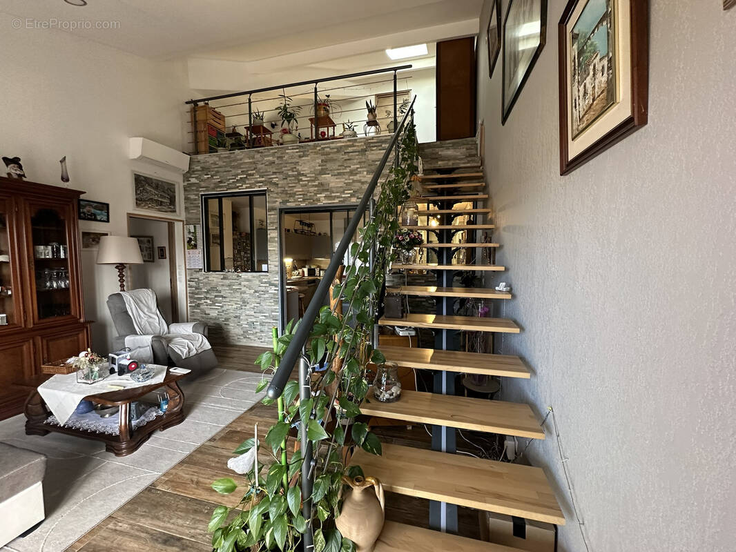 Appartement à FREJUS