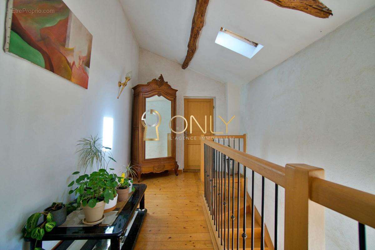 Maison à MARCILLY-D&#039;AZERGUES