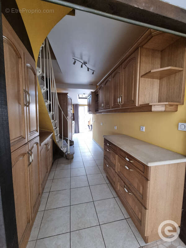 Maison à L&#039;ISLE-SUR-SEREIN