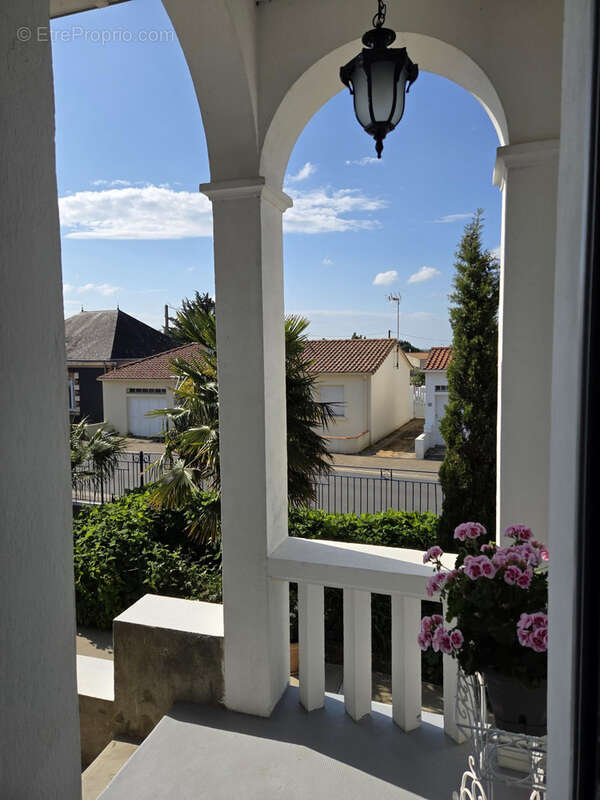 Maison à COMMEQUIERS