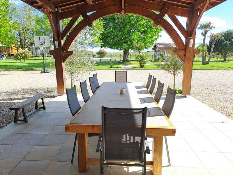 Maison à SAINT-ANDRE-DE-CUBZAC