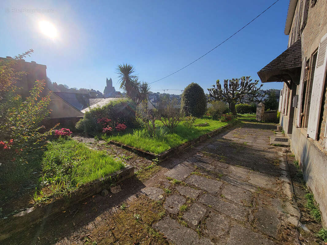 Maison à QUIMPERLE