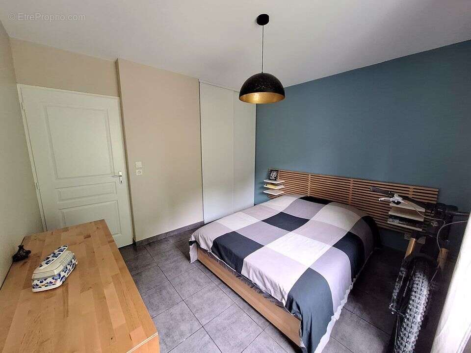 Appartement à CHATEAUNEUF-SUR-ISERE