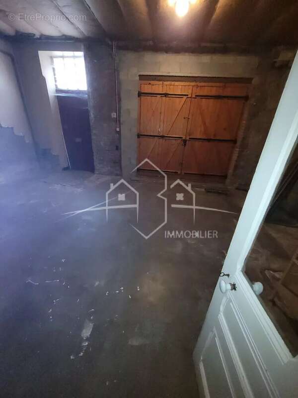 Maison à BEAUREPAIRE