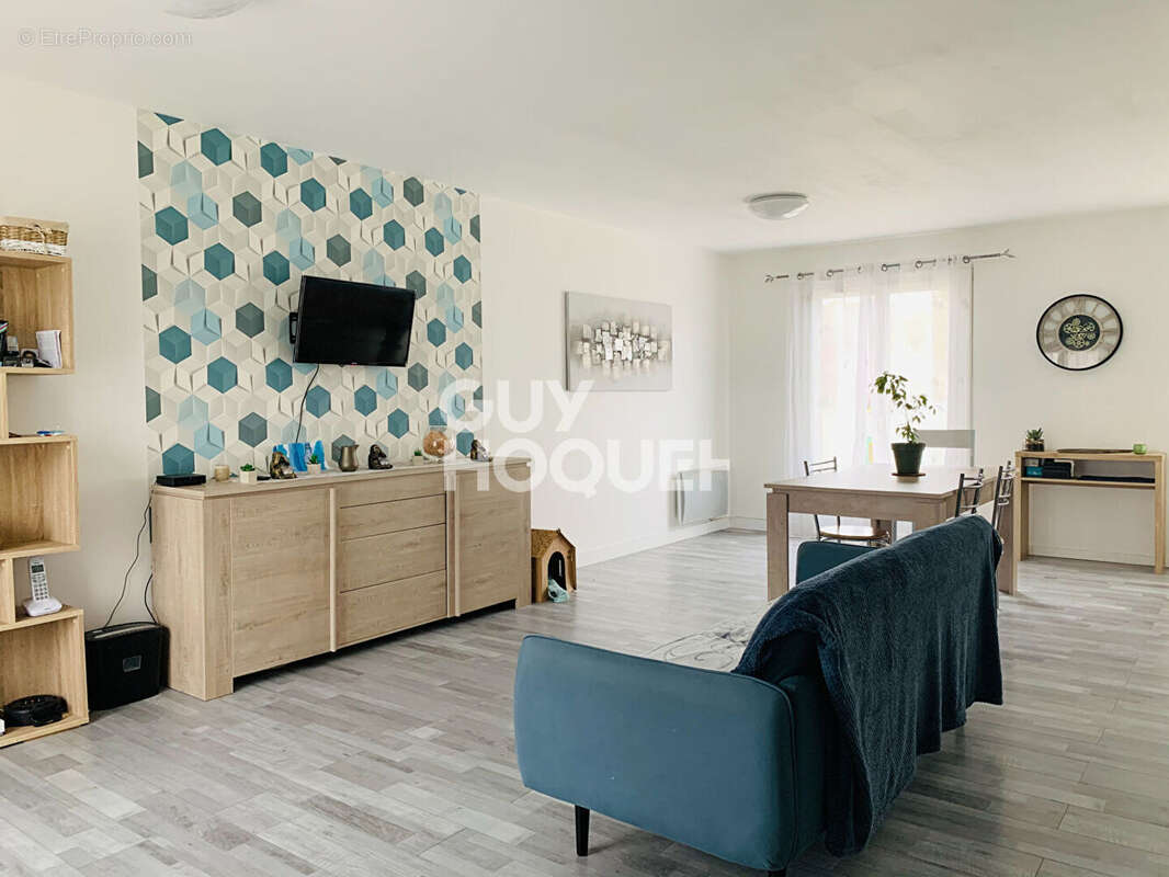 Maison à LA CHAPELLE-DU-NOYER