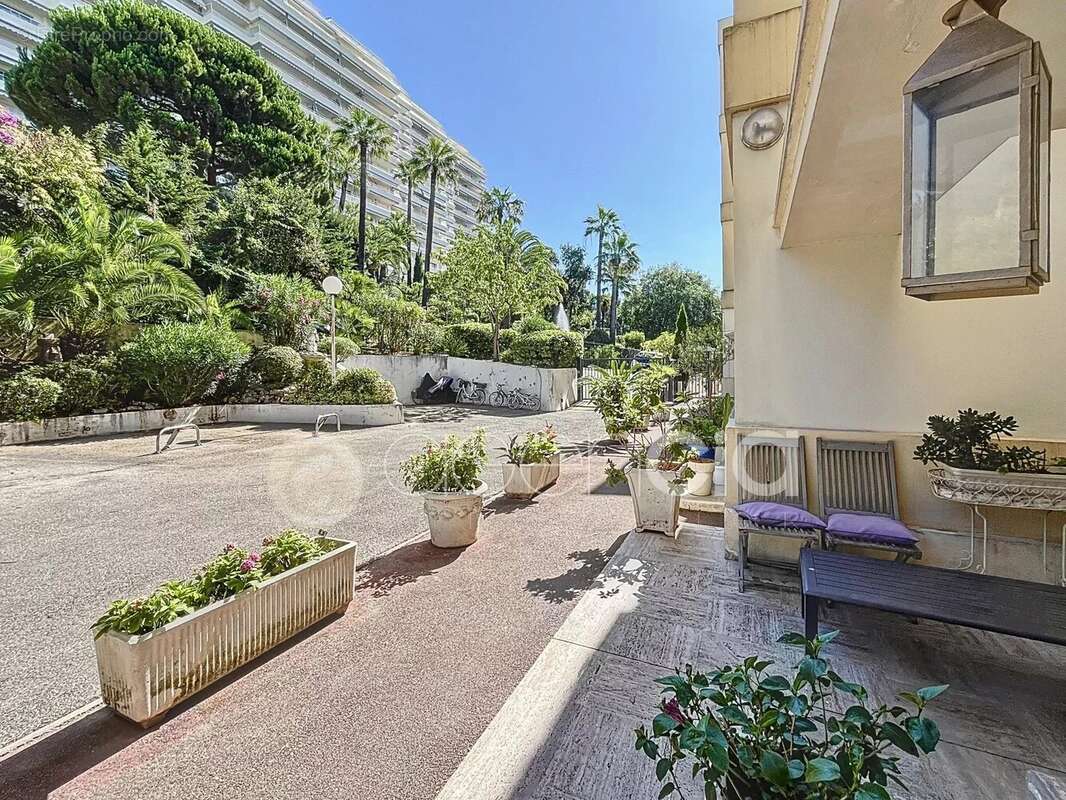 Appartement à CANNES