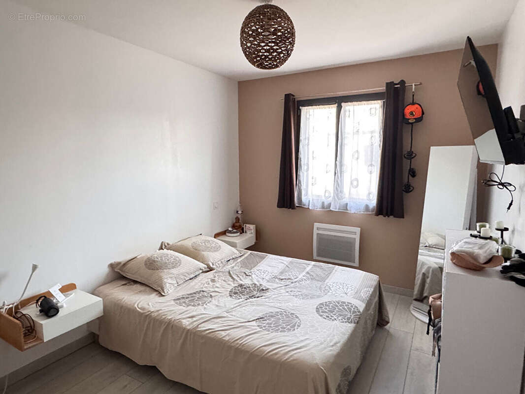 Maison à TONNAY-CHARENTE