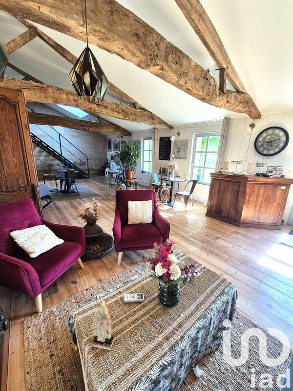 Photo 1 - Maison à CUBZAC-LES-PONTS