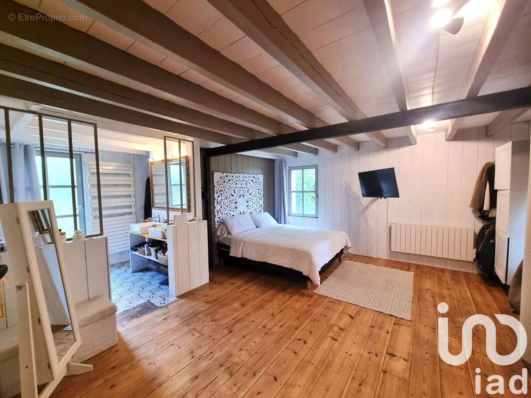 Photo 4 - Maison à CUBZAC-LES-PONTS