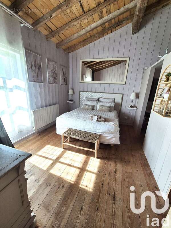 Photo 8 - Maison à CUBZAC-LES-PONTS