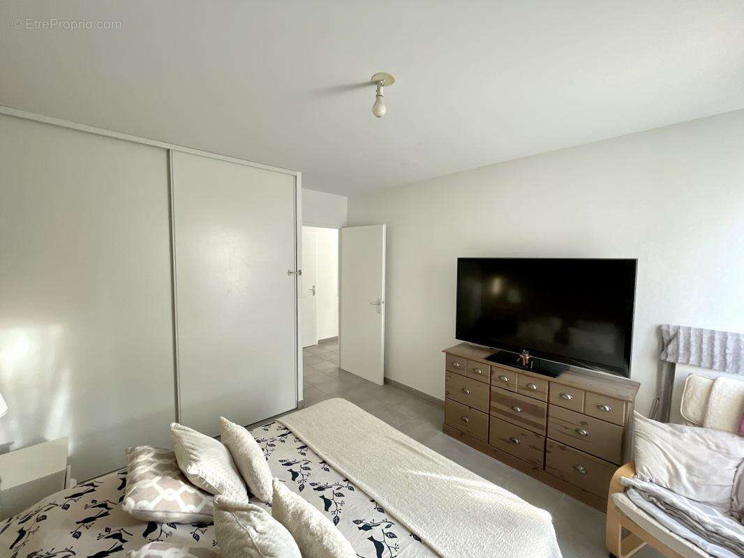 Appartement à CHATEAUNEUF-LES-MARTIGUES