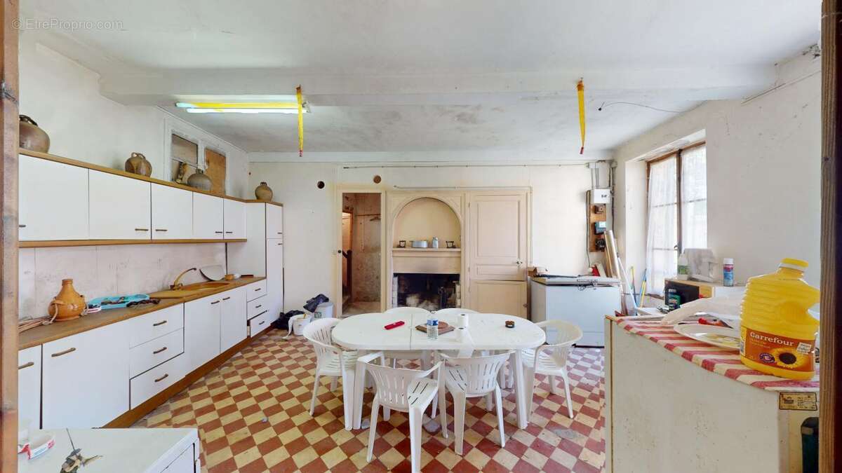 Maison à SURY-EN-VAUX