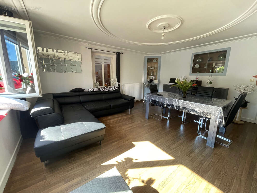 Appartement à DOMMARTIN-LES-REMIREMONT