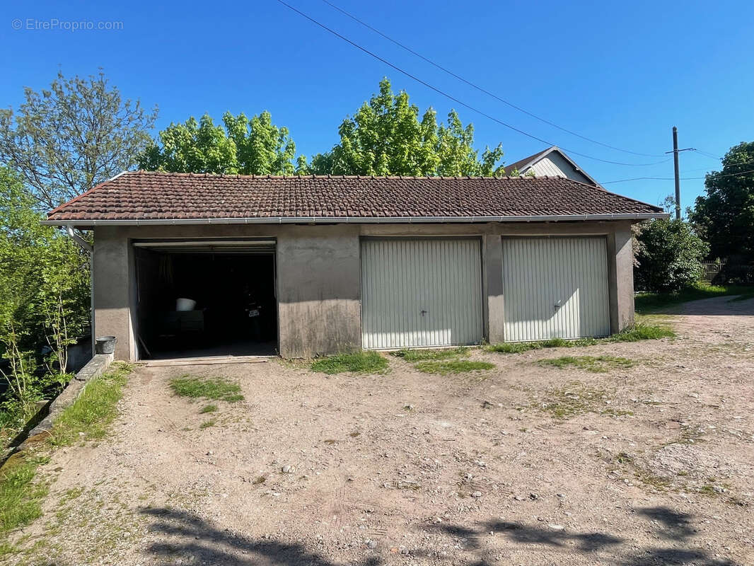 Appartement à DOMMARTIN-LES-REMIREMONT