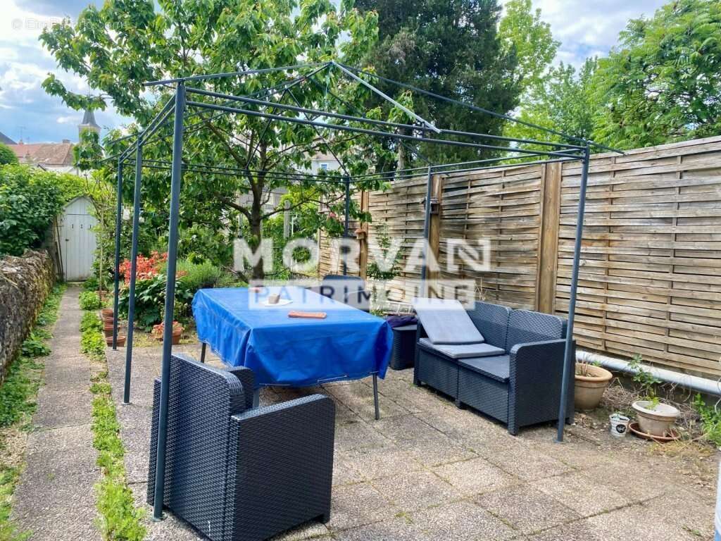 Maison à CHATILLON-EN-BAZOIS