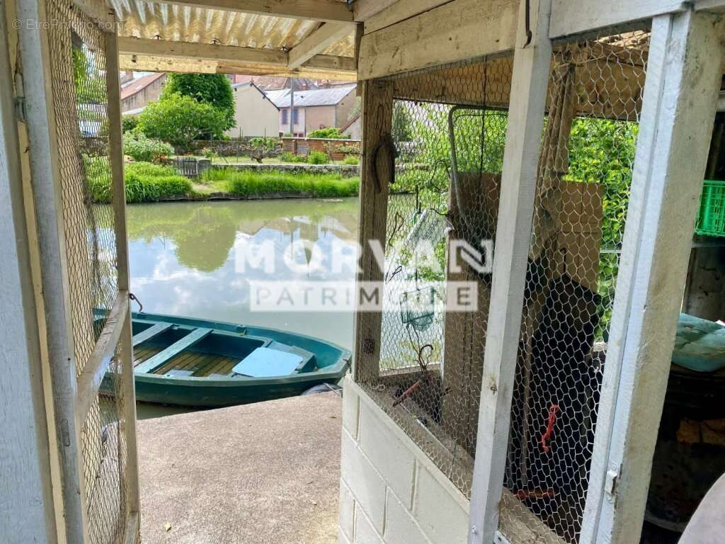 Maison à CHATILLON-EN-BAZOIS