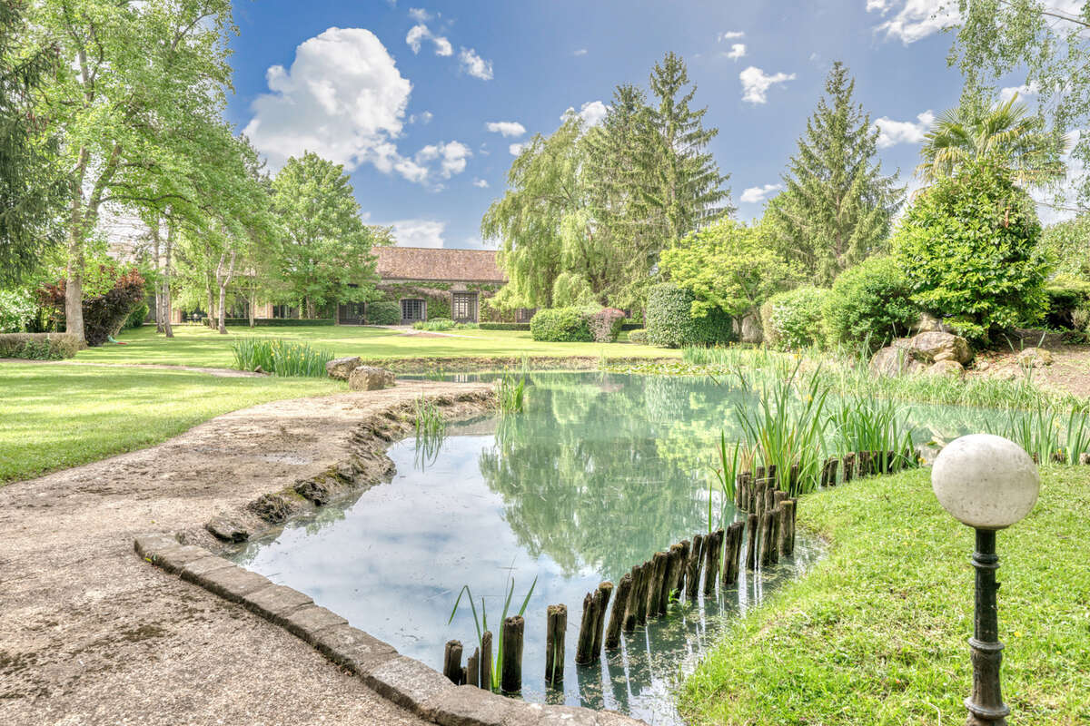 Maison à BAILLEAU-ARMENONVILLE