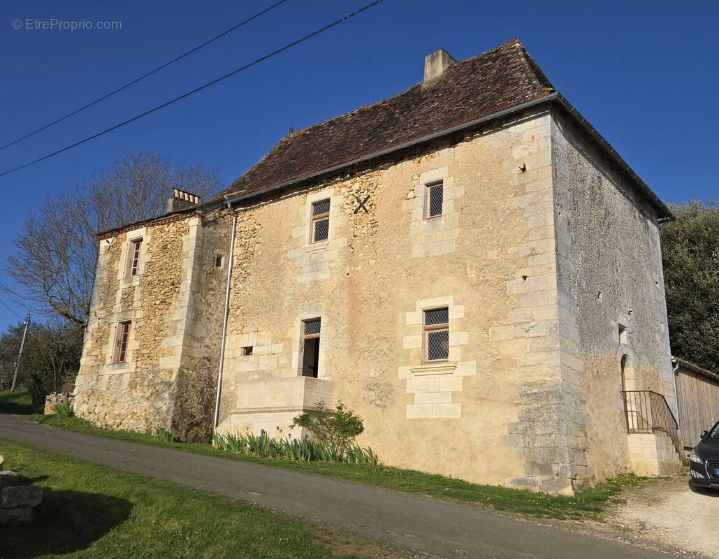 Maison à VILLAMBLARD