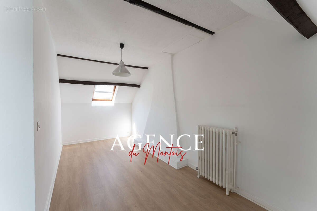 Maison à DONNEMARIE-DONTILLY