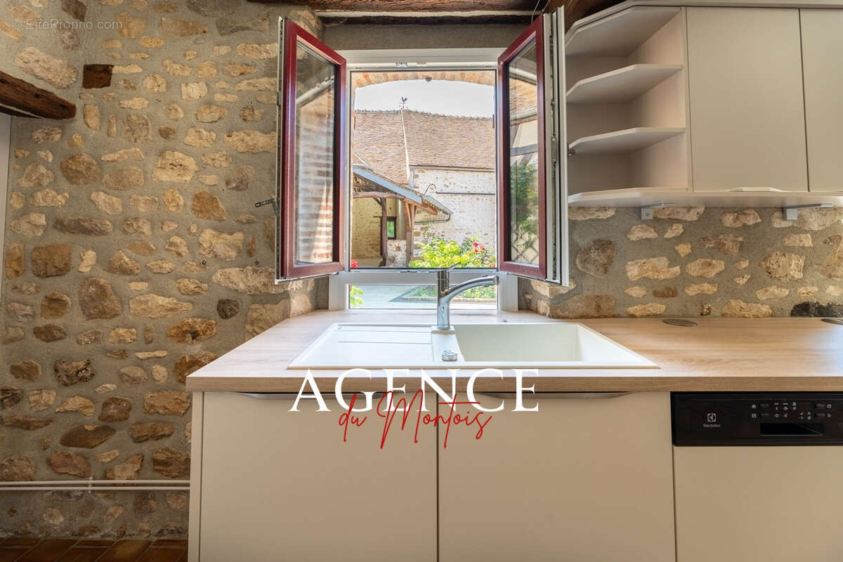 Maison à DONNEMARIE-DONTILLY