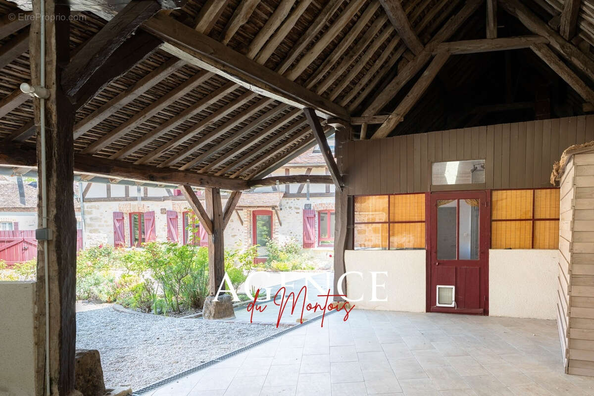 Maison à DONNEMARIE-DONTILLY