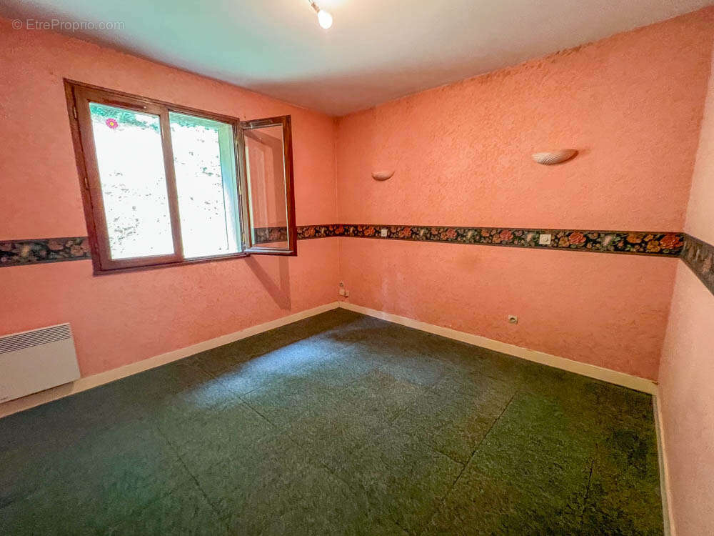 Maison à GUERQUESALLES