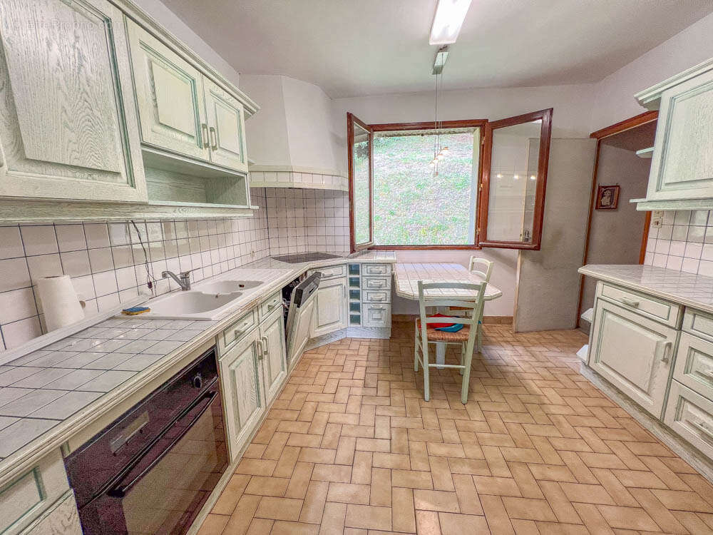 Maison à GUERQUESALLES