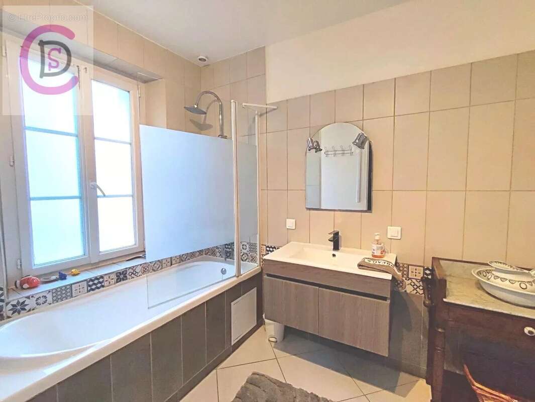 Maison à SAINT-PIERRE-EGLISE