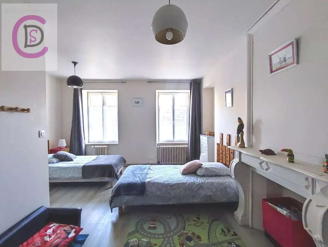 Maison à SAINT-PIERRE-EGLISE