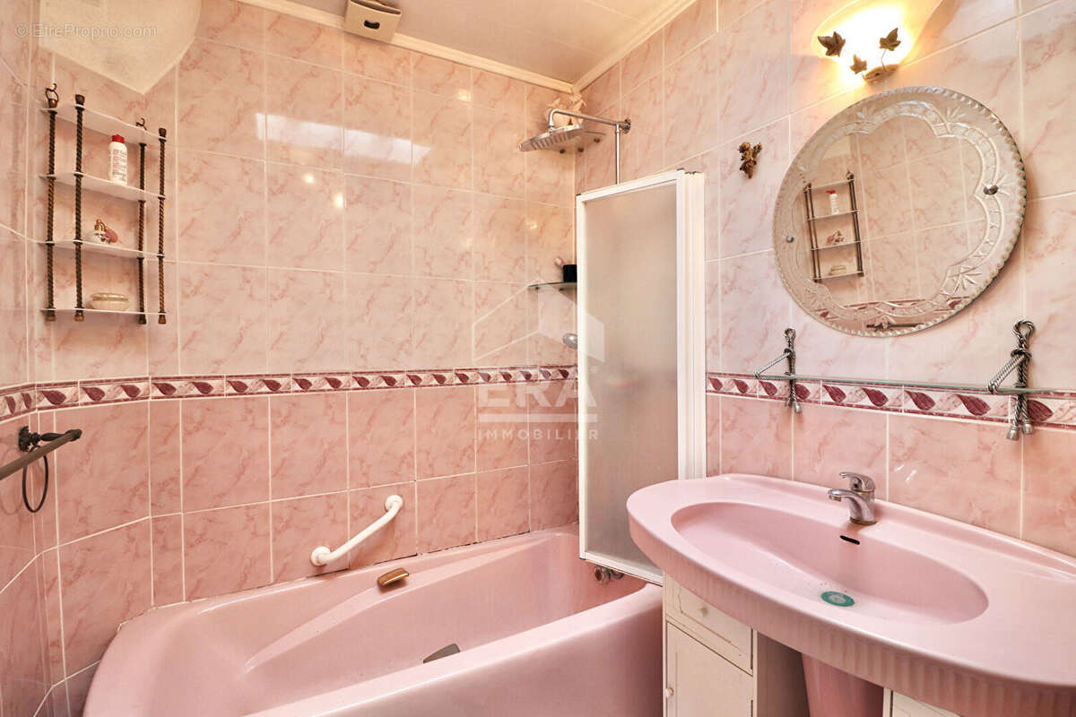 Maison à VAIRES-SUR-MARNE