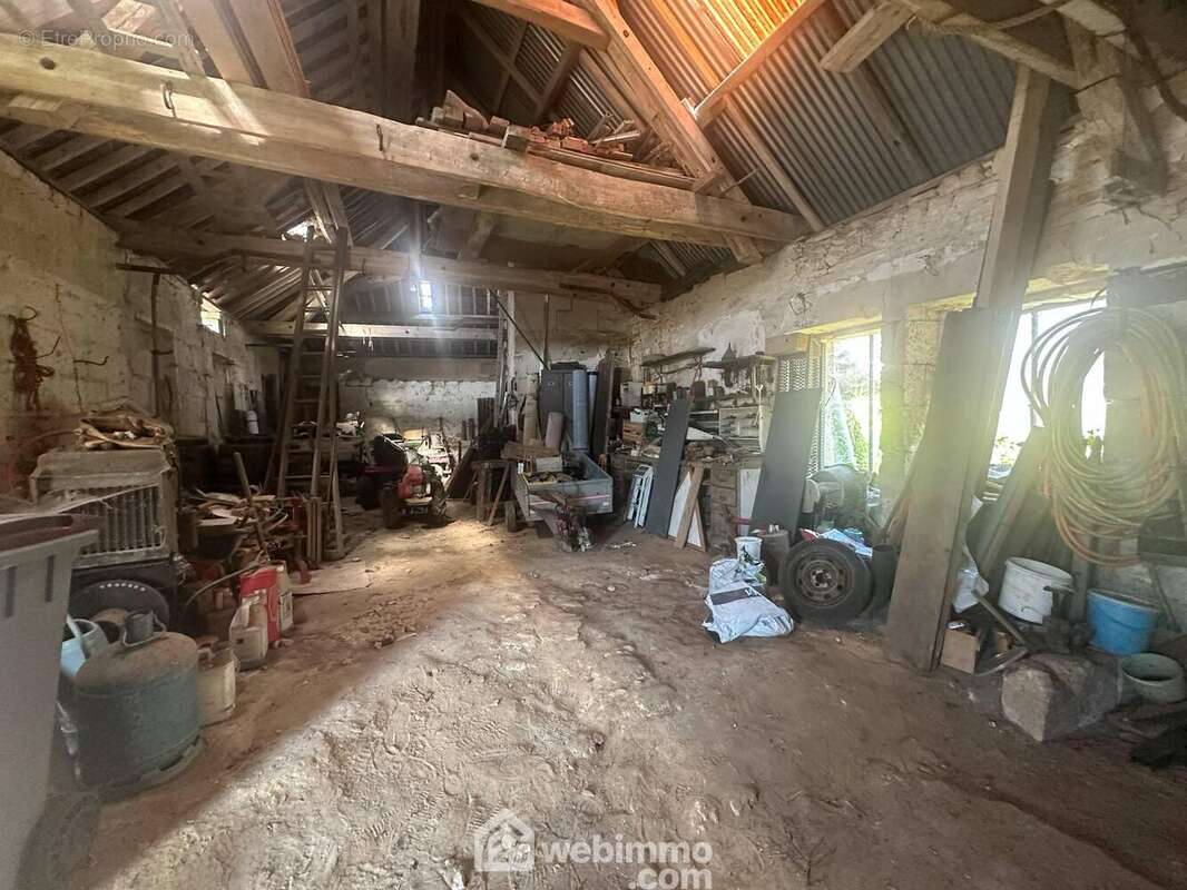 Les volumes - Maison à MONTCHALONS