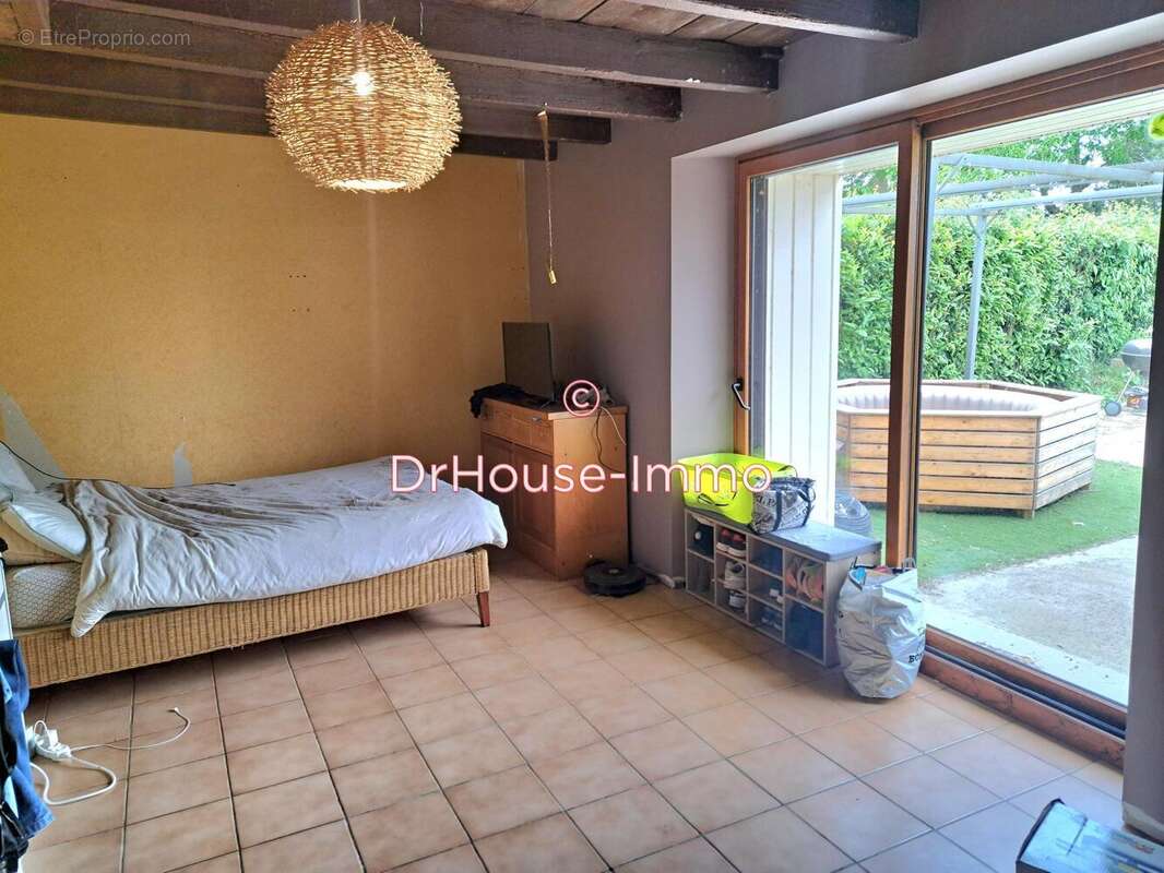 Maison à CONQUEREUIL