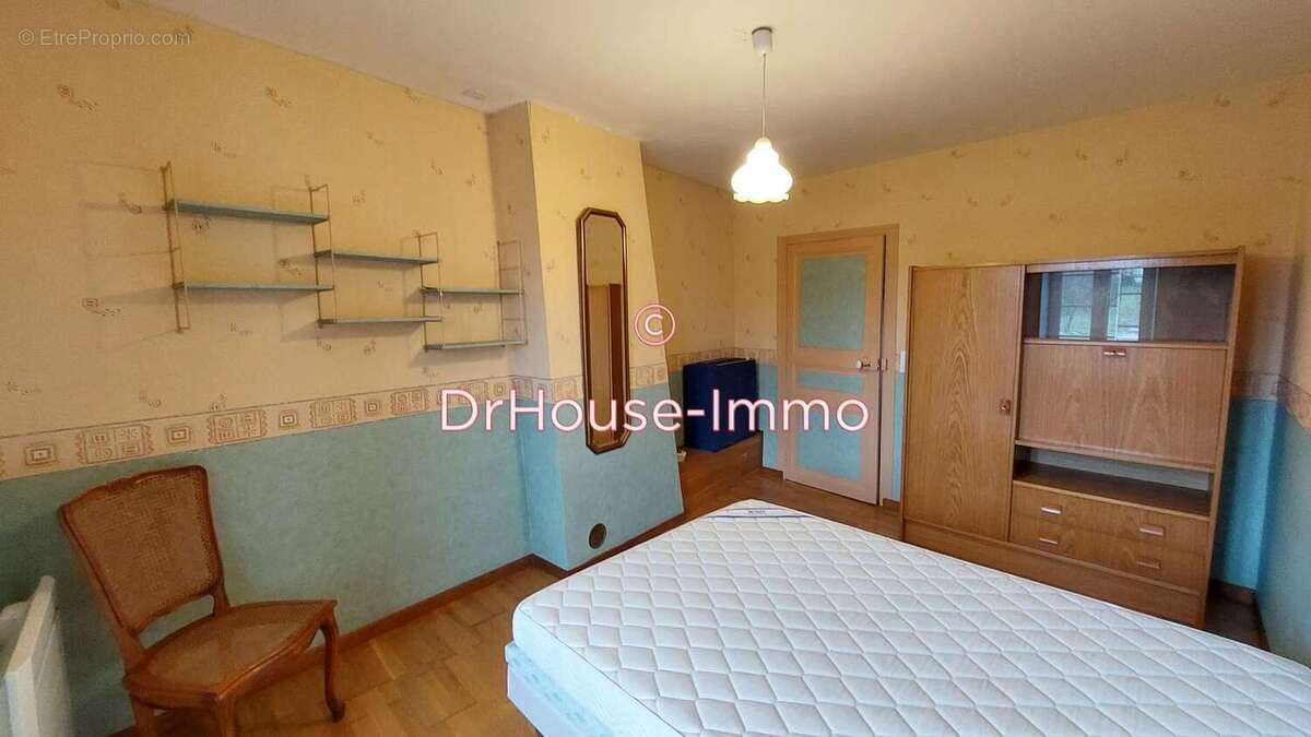 Maison à CRAMCHABAN