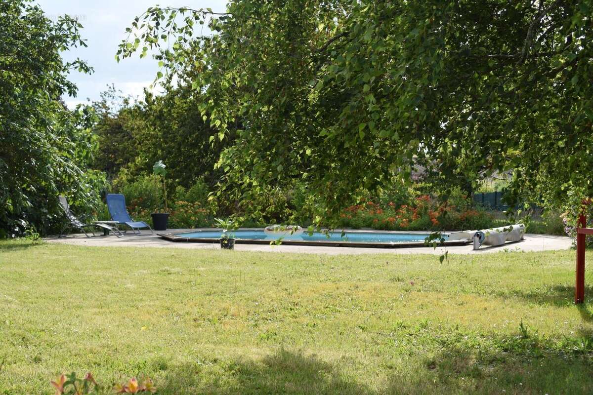 Photo 8 - Maison à XAMBES