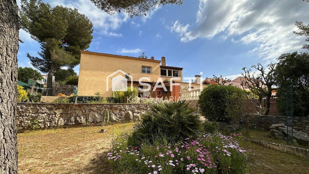 Photo 1 - Maison à CARNOUX-EN-PROVENCE