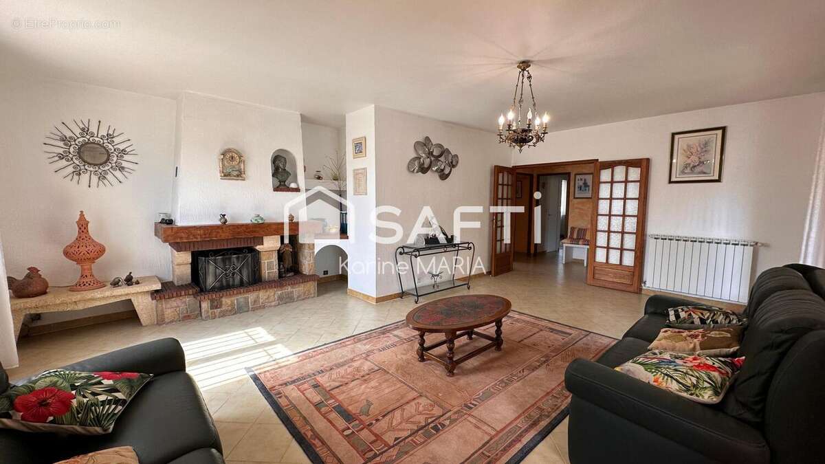 Photo 2 - Maison à CARNOUX-EN-PROVENCE