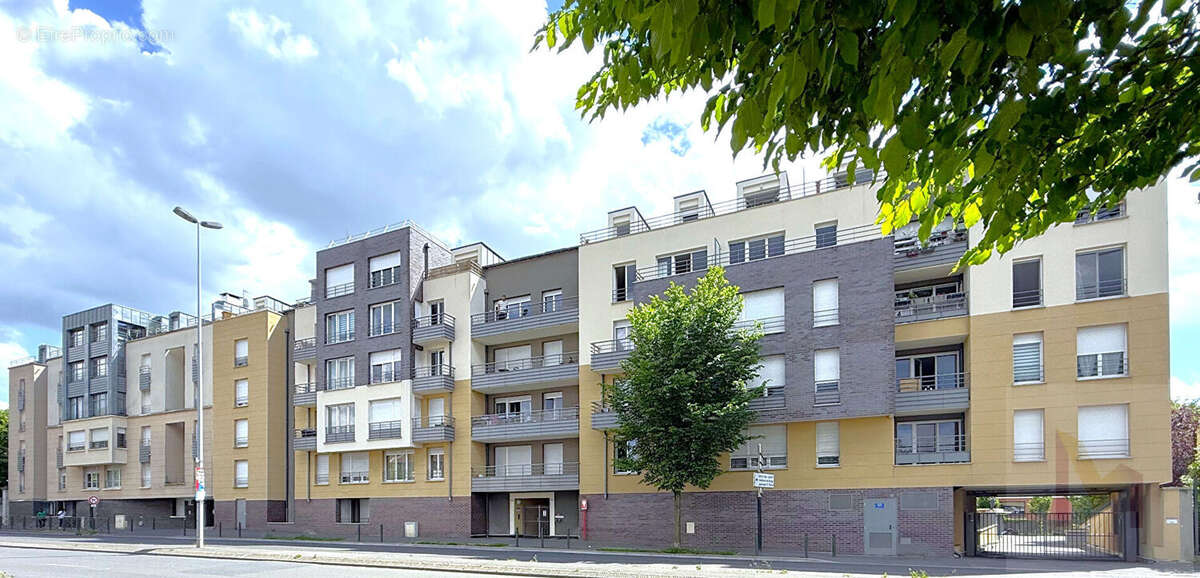 Appartement à NEUILLY-SUR-MARNE