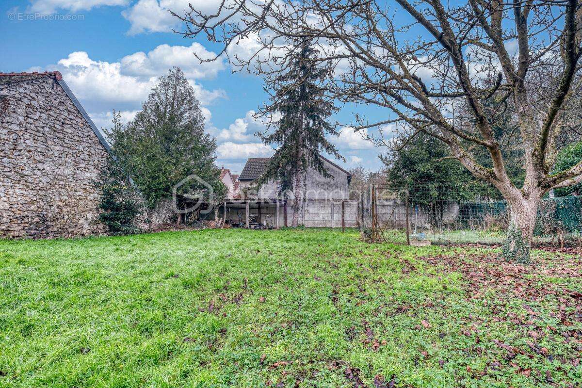 Maison à LAGNY-SUR-MARNE