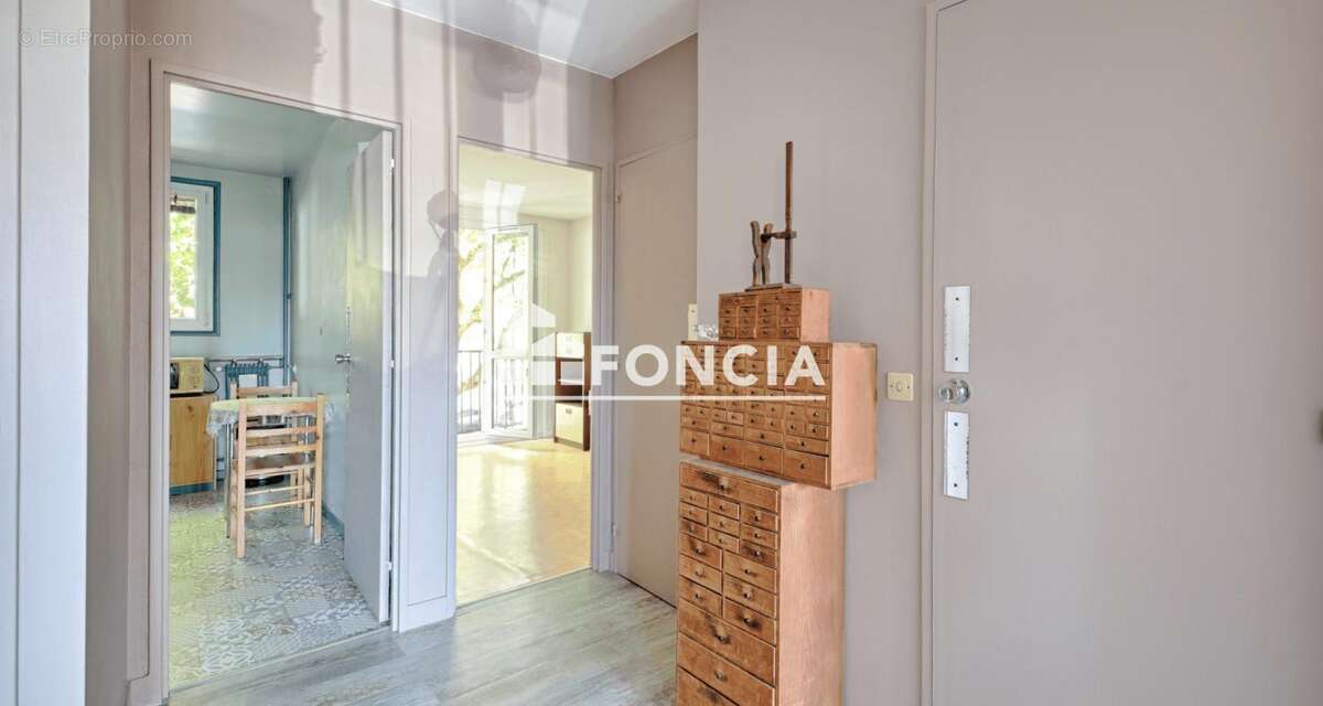 Appartement à IVRY-SUR-SEINE