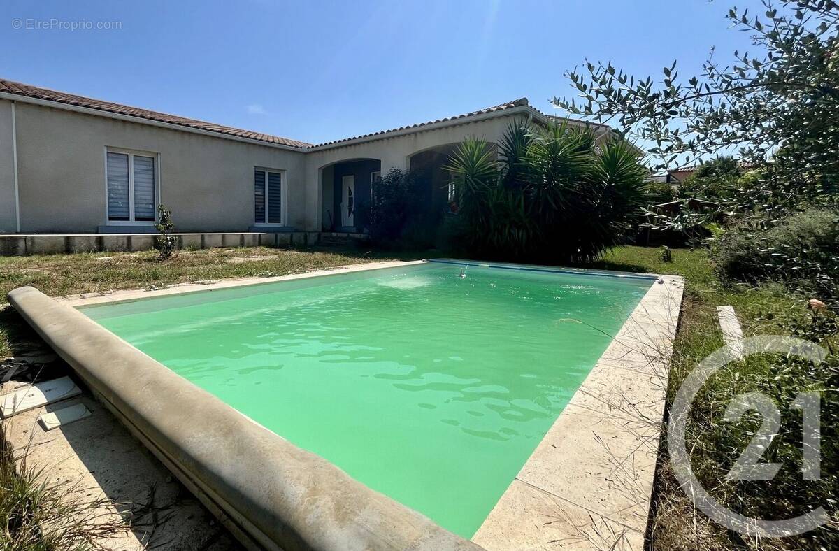 Maison à SAINT-HIPPOLYTE