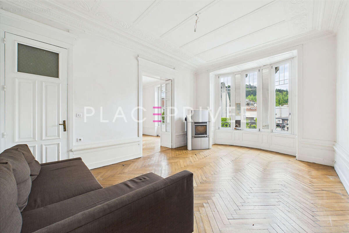 Maison à REMIREMONT