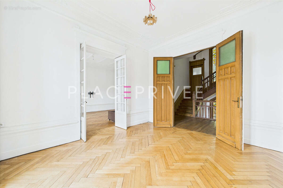 Maison à REMIREMONT