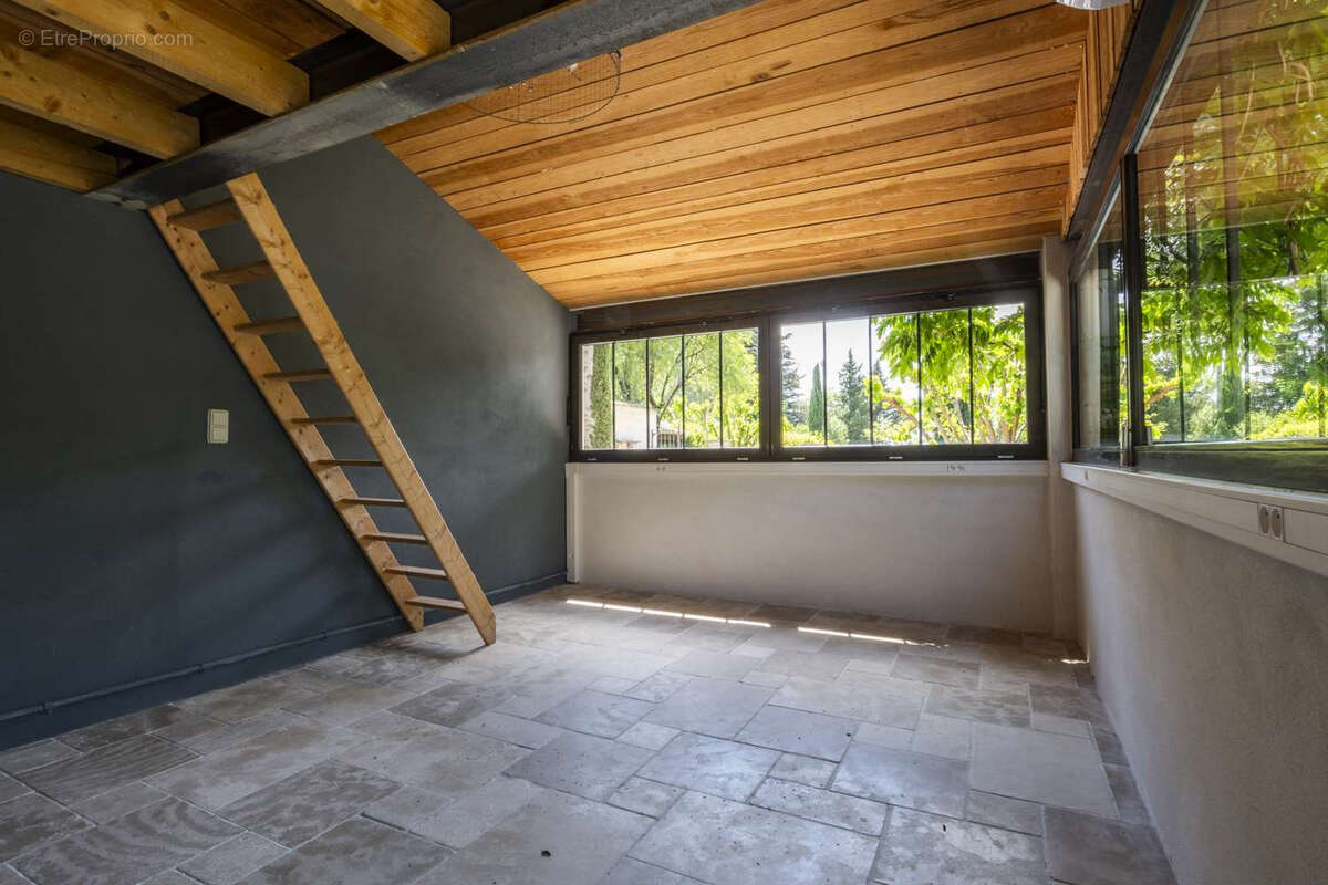 Maison à MONTSEGUR-SUR-LAUZON