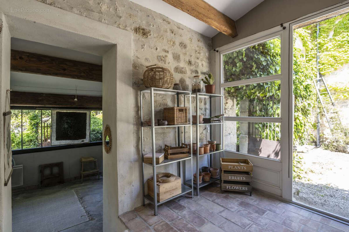 Maison à MONTSEGUR-SUR-LAUZON