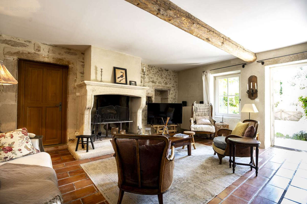 Maison à MONTSEGUR-SUR-LAUZON