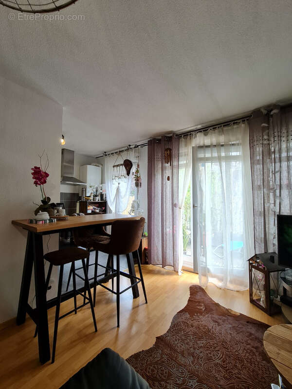 Appartement à DOSSENHEIM-SUR-ZINSEL